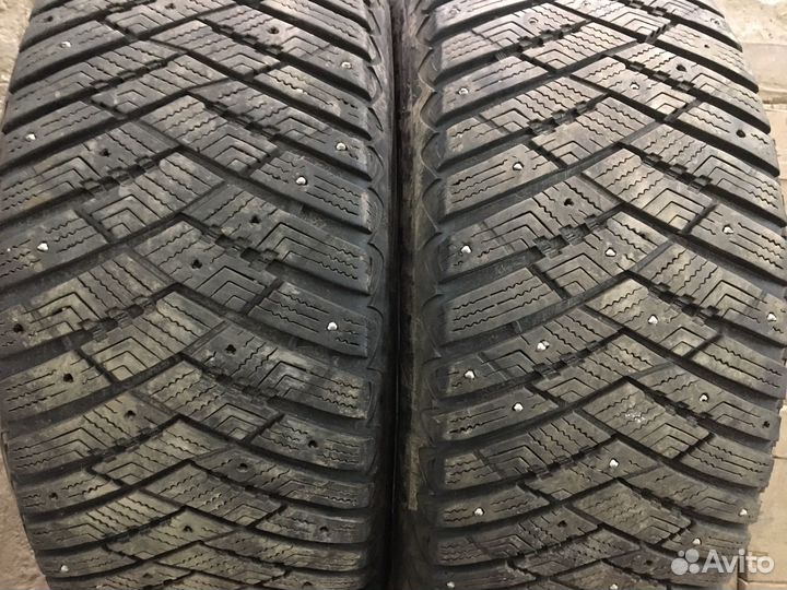 Goodyear Ultra Grip 300 255/55 R18
