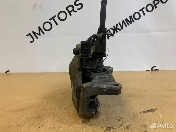 Суппорт тормозной, передний левый audi A4 B7