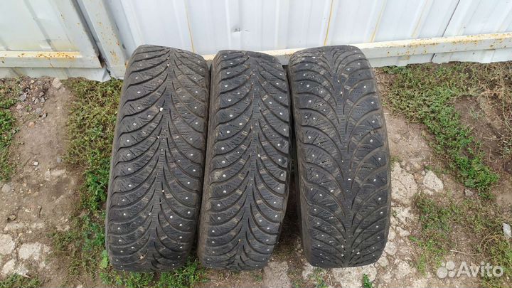 Goodyear UltraGrip Extreme 195/65 R15 и 185/65 R15