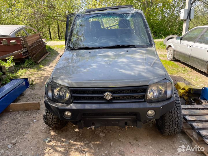 Разбор Suzuki Jimny SN413V M13A