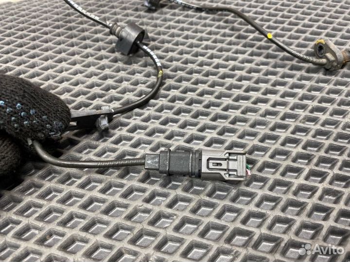 Датчик ABS передний правый Honda Civic FD(4Д) R18A