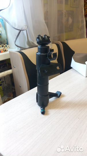 Volkswagen touareg 2005 форсунка омывателя фар