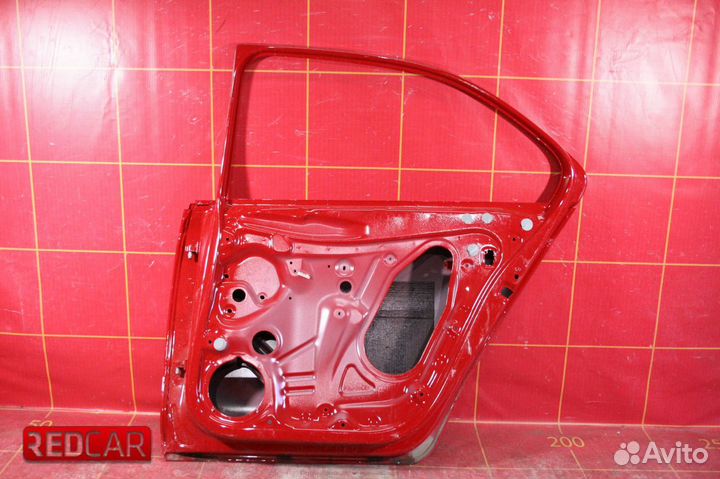 Дверь зад прав Skoda Rapid (13)