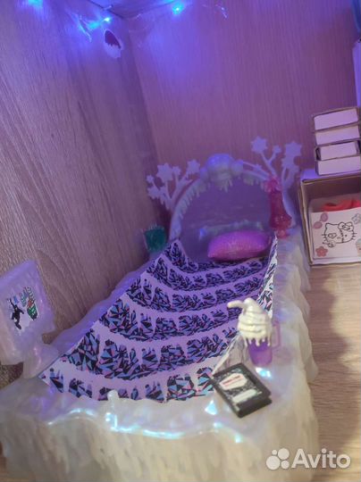 Кровать Эбби. Аксессуары Монстр Хай