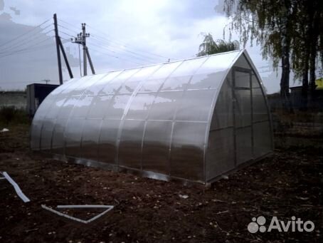 Теплица капелька