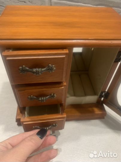 Шкатулка деревянная шкафчик