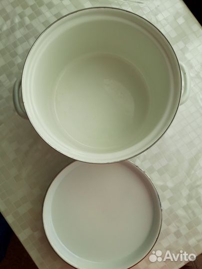 Кастрюля эмалированная 4 л СССР