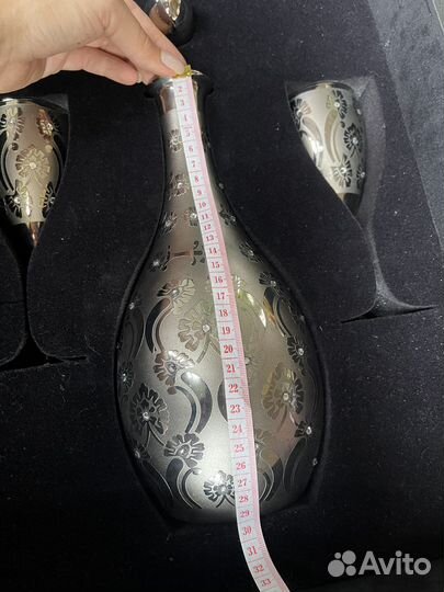 Графин с бокалами