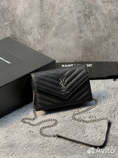 Yves saint laurent клатч cassandre