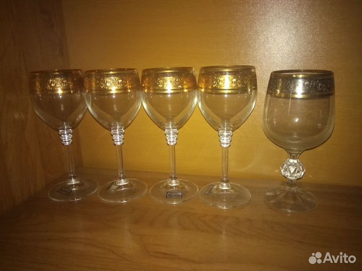 Бокалы для вина