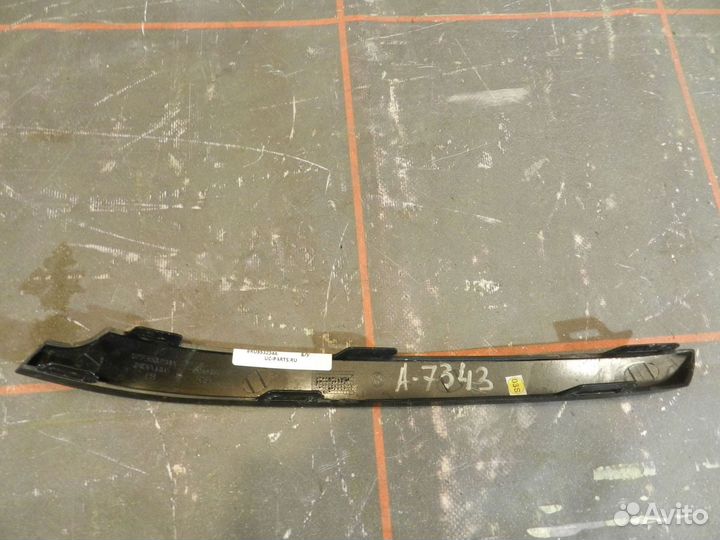 Молдинг накладки фары - Volkswagen Polo