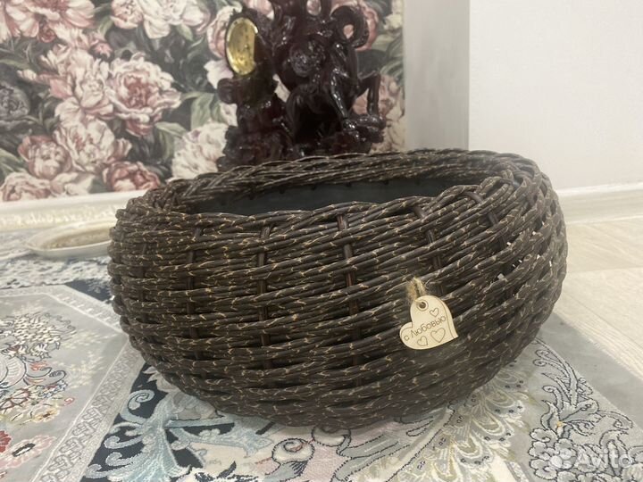 Кашпо из ротанга