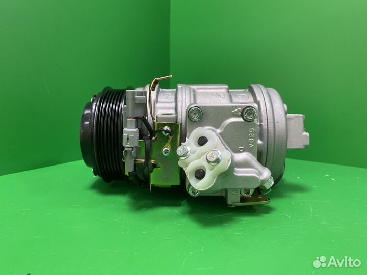 Компрессор кондиционера Land Cruiser 100 4.7