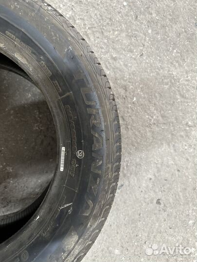 Bridgestone Turanza T001 215/60 R16