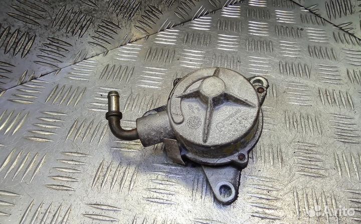 Насос вакуумный Renault Espace