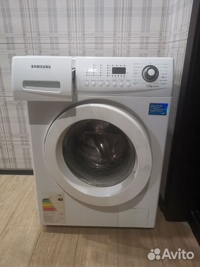 Продам стиральную машинку Samsung на запчасти