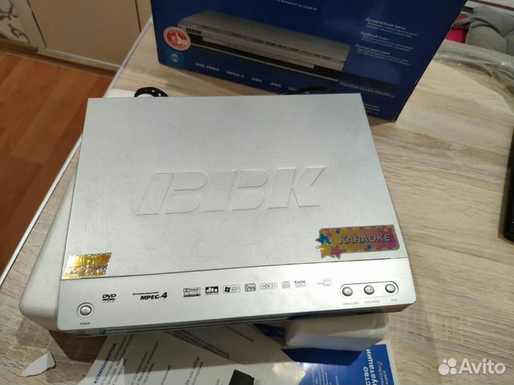 Dvd проигрыватель bbk dv214sl с караоке