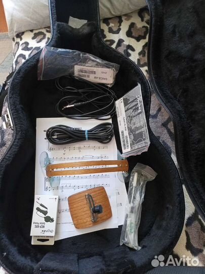 Классическая гитара с подключением