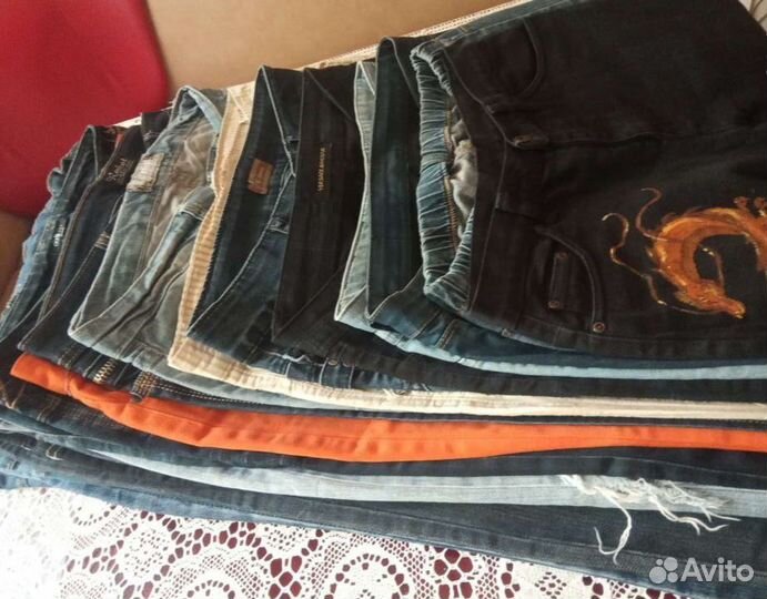 Джинсы 24 штук