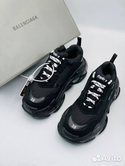 Кроссовки Balenciaga Triple S