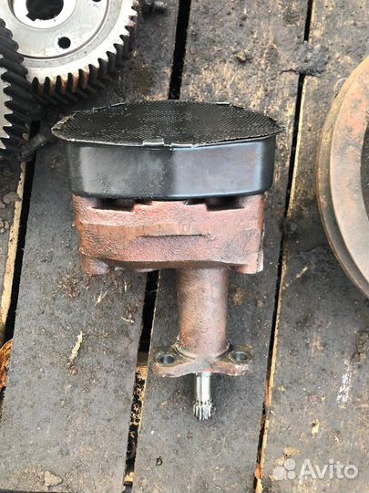 Dongfeng 1062 масляный насос б.у
