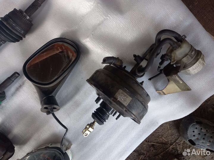 Запчасти carisma (каризма)