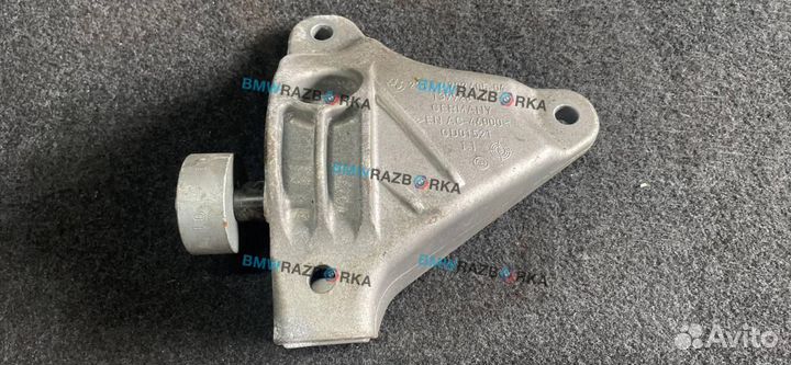 Кронштейн двигателя левый BMW 5 F07/F10/F11 2010