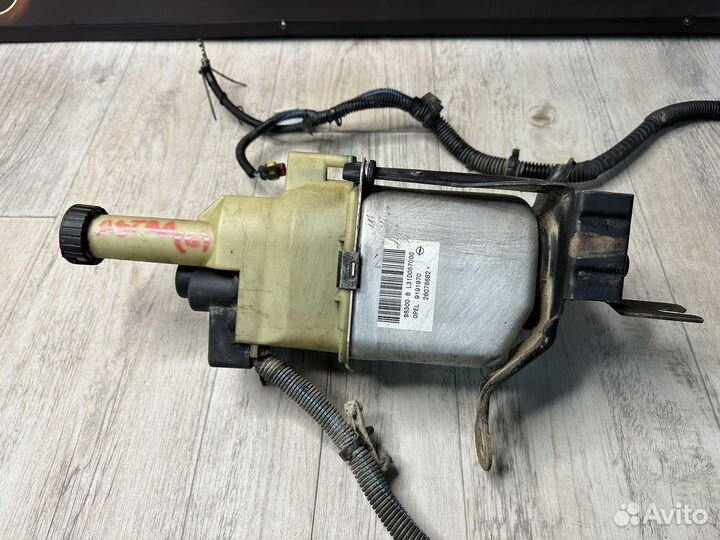 Насос гидроусилителя руля Opel Astra G