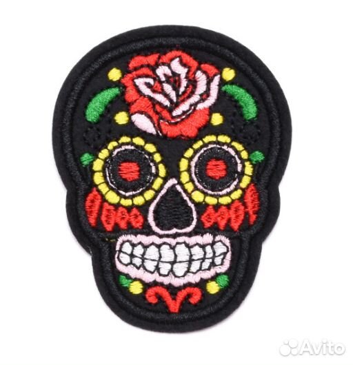 Нашивки на одежду череп термонашивка