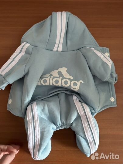 Теплый комбинезон для маленькой собачки