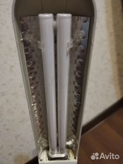 Лампа настольная