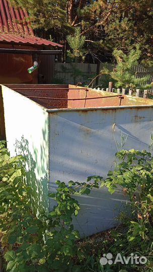 Емкость для воды металлическая бу