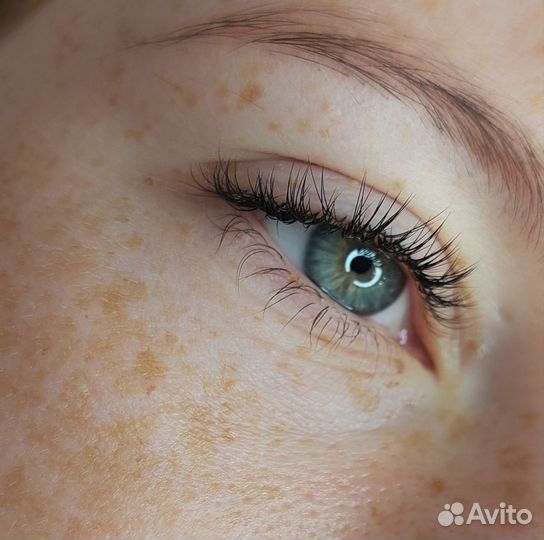 Наращивание и ламинирование ресниц