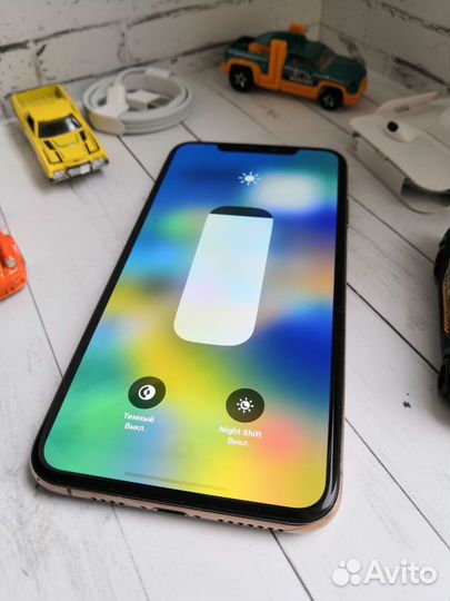 Телефон iPhone xs max