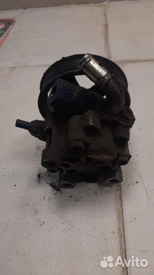 Насос гидроусилителя Toyota Camry