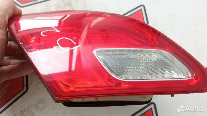 Фонарь задний внутр. левый Опель Астра J