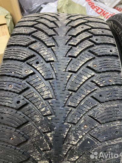 Nokian Tyres Hakkapeliitta 4 275/40 R20