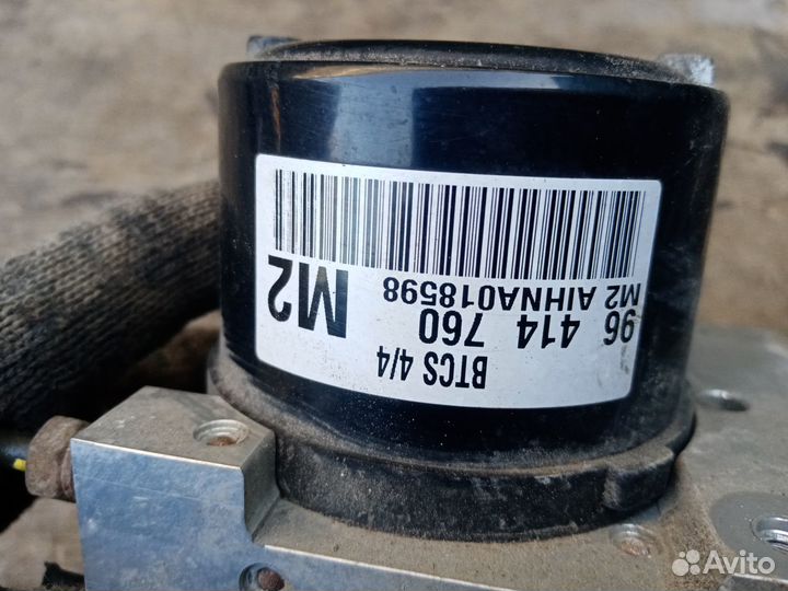 Блок абс на Шевроле Эванда 2006г