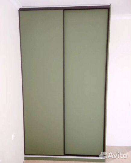 Шкаф встроенный
