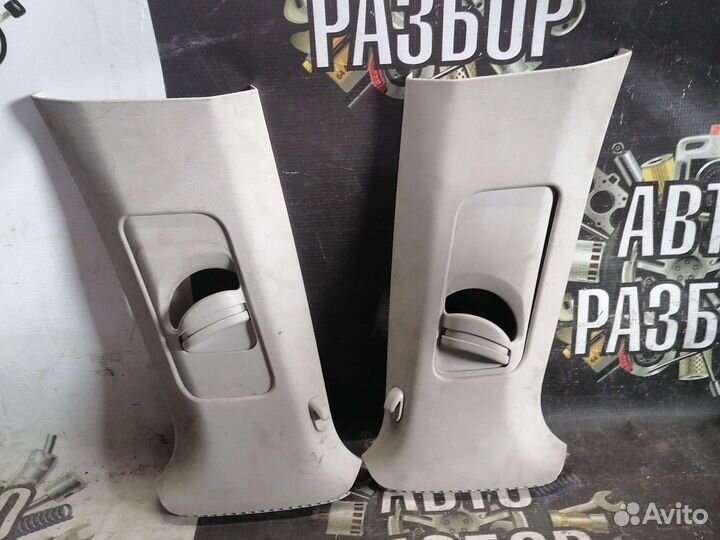 Обшивка ремней безопасности Volkswagen Polo