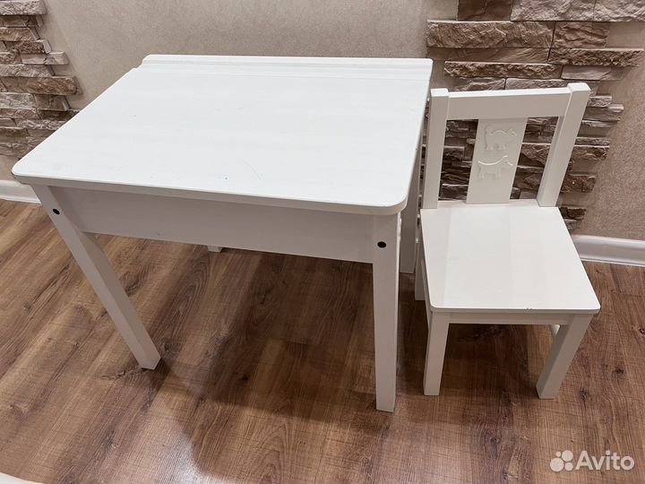 Детский стол и стул IKEA