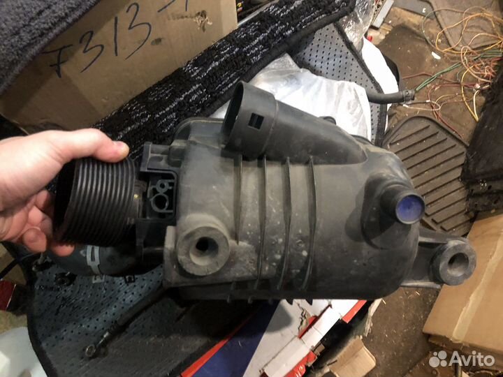 Корпус воздушного фильтра vag golf/jetta