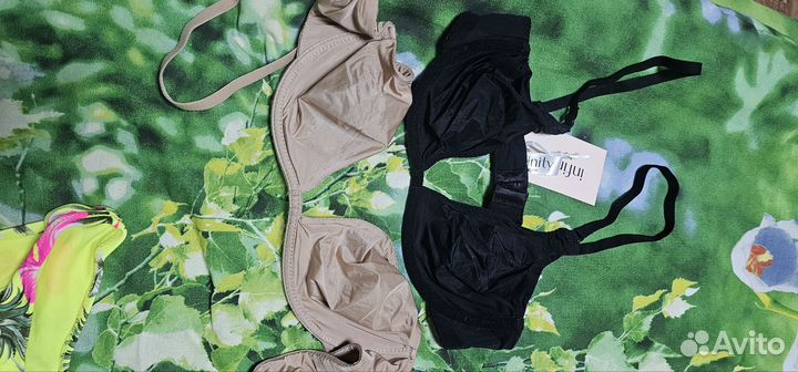 Пакет купальников, бюстгальтер ов