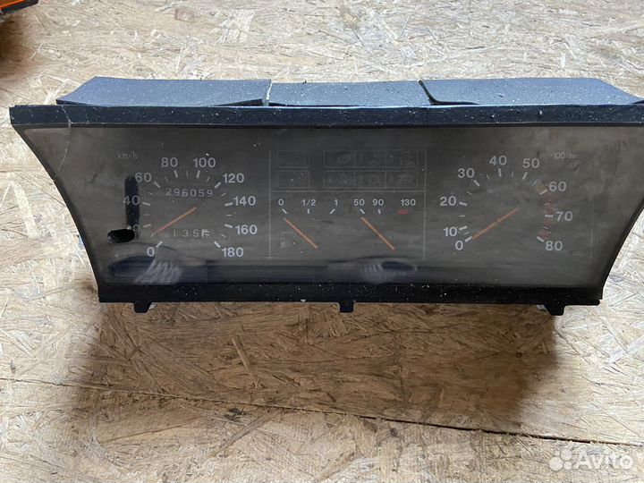 Мед майский