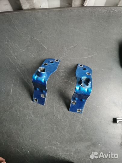 Петли заднего борта Dodge RAM-1500 2019