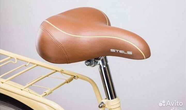 Велосипед дорожный женский Stels Navigator 325