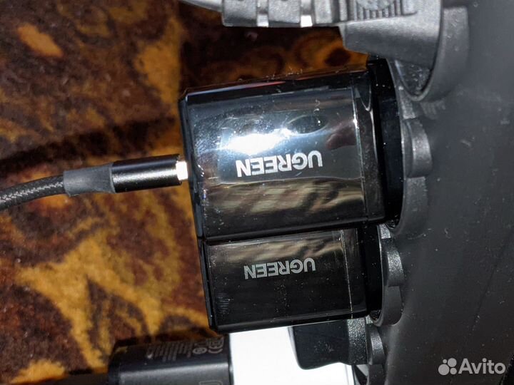 Блок зарядки смартфона Ugreen 2A