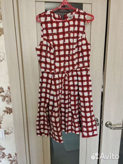 Одежда Massimo, Zara, Mango