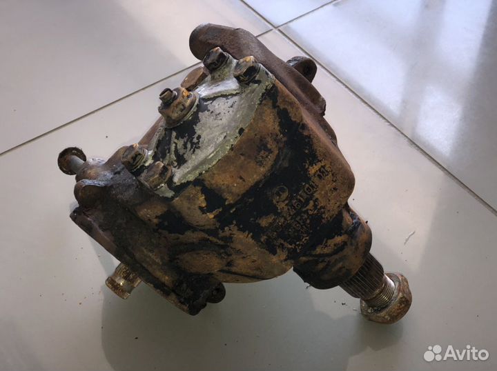 Рулевой механизм и другое на Мерседес W115/114