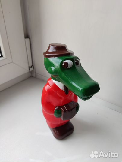 Игрушка крокодил Гена СССР пластик